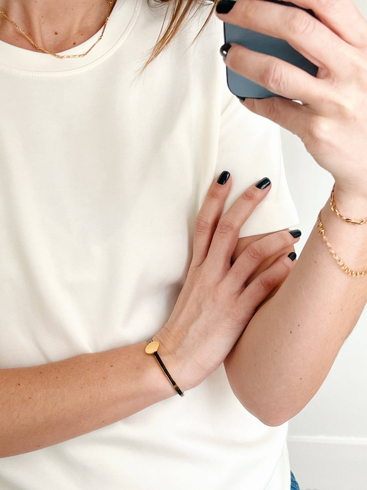 The Shoelace Brand Black Gold Cuff -rannekoru