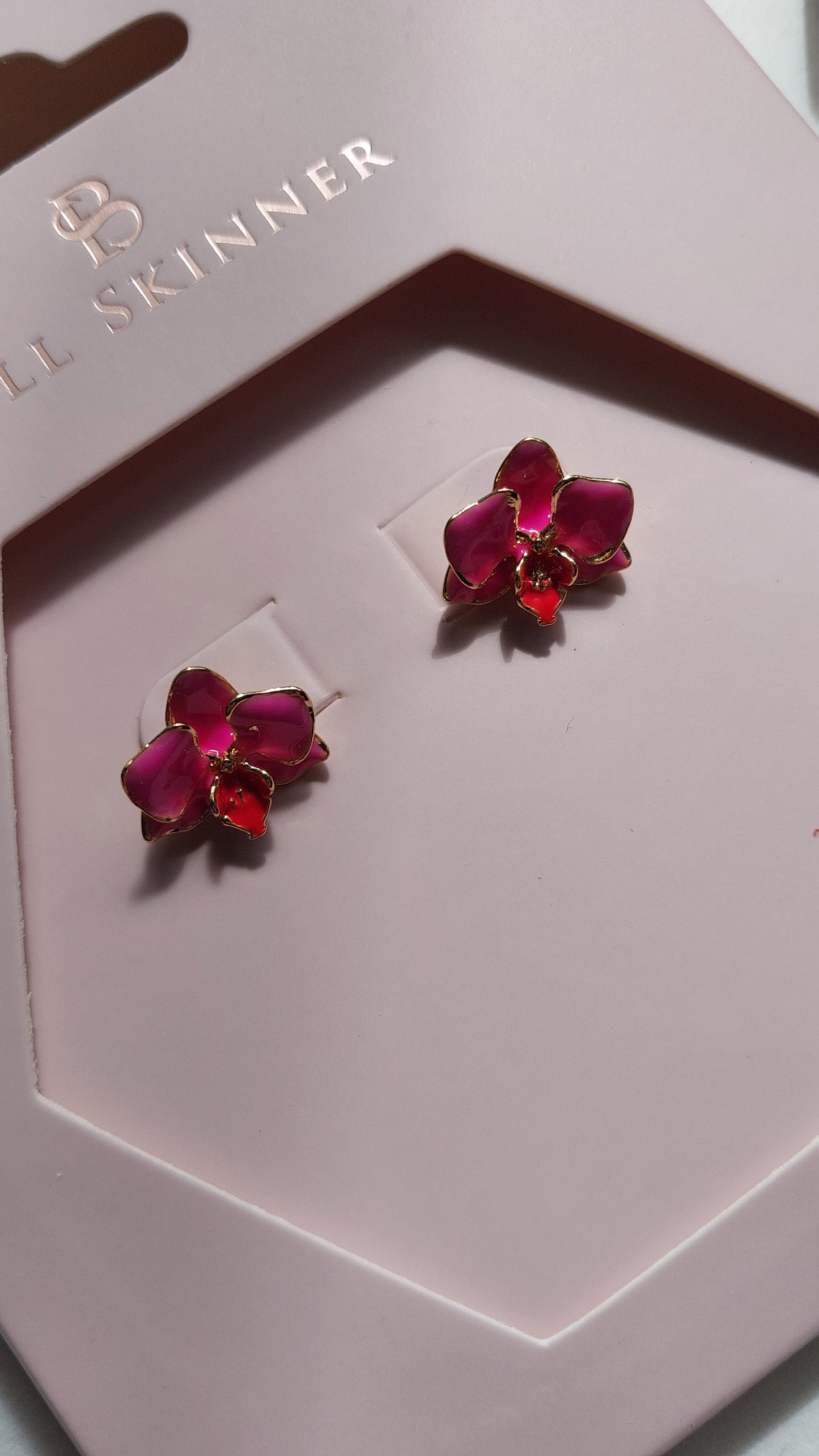 Bill Skinner Orchid Studs -nappikorvakorut