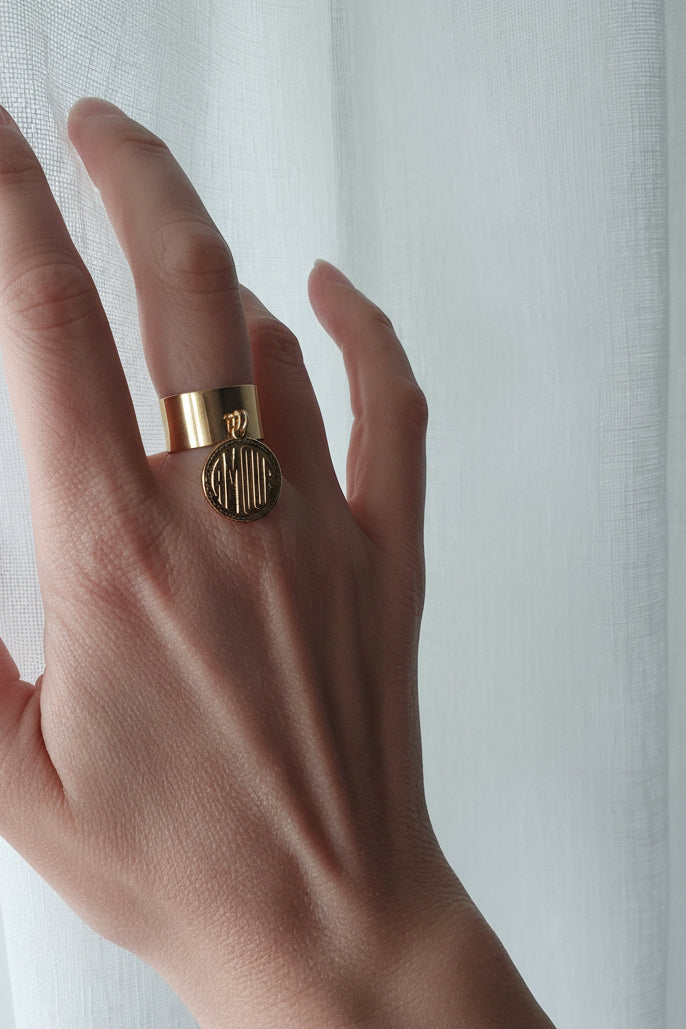 Adeljé Studio Amour Ring -säädettävä sormus