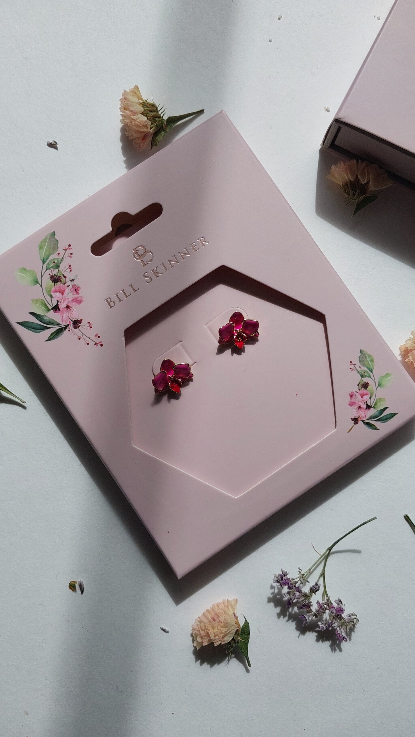 Bill Skinner Orchid Studs -nappikorvakorut